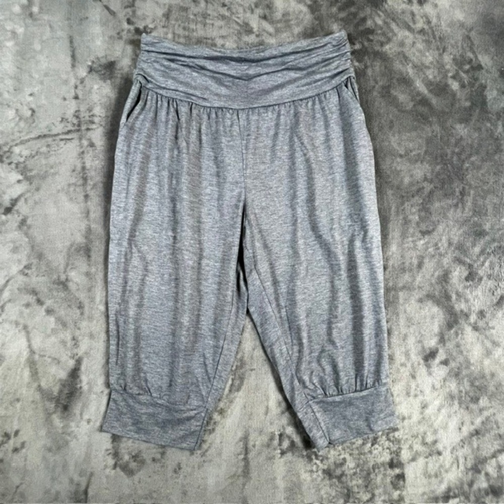 Halara Heathered Gray High Waisted Ruched Yoga Pedal Pushers Joggers Large NWT